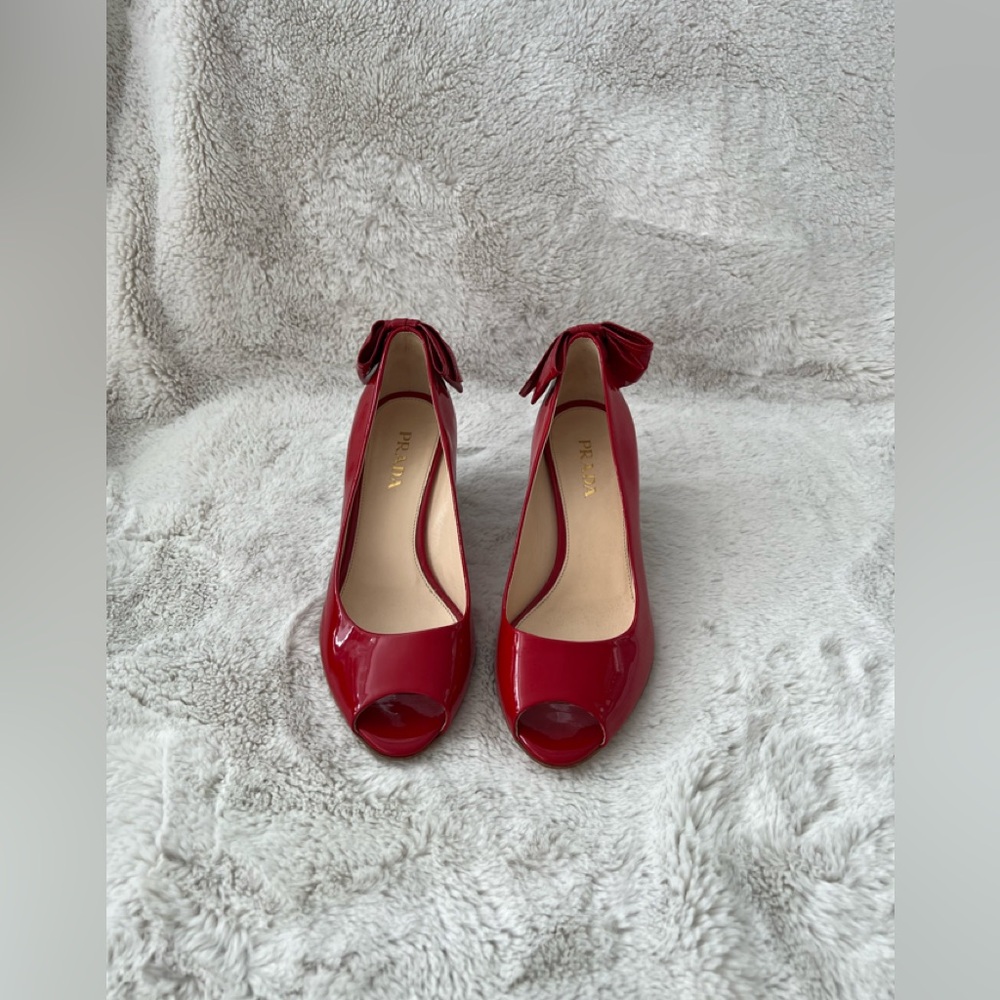Prada Patent leather shoes